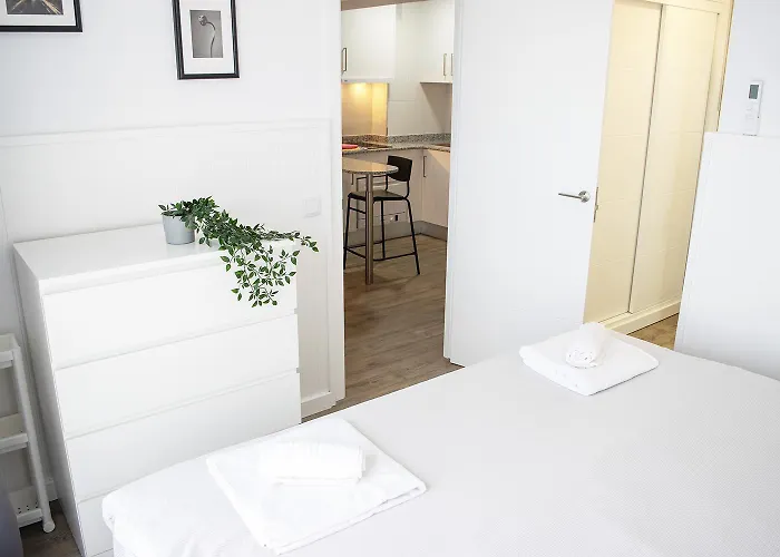 Ocean House Costa Del Sol Varios Aparthotel 3*