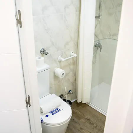 Ocean House Costa Del Sol Varios Apartmanhotel